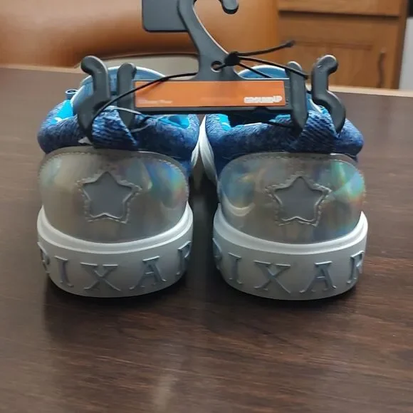 Disney Pixar Pull on shoes New - Picture 4 of 6